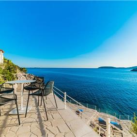 Luxury 7 Bedroom Dubrovnik Beachfront Villa with Infinity Pool, Sleeps 14